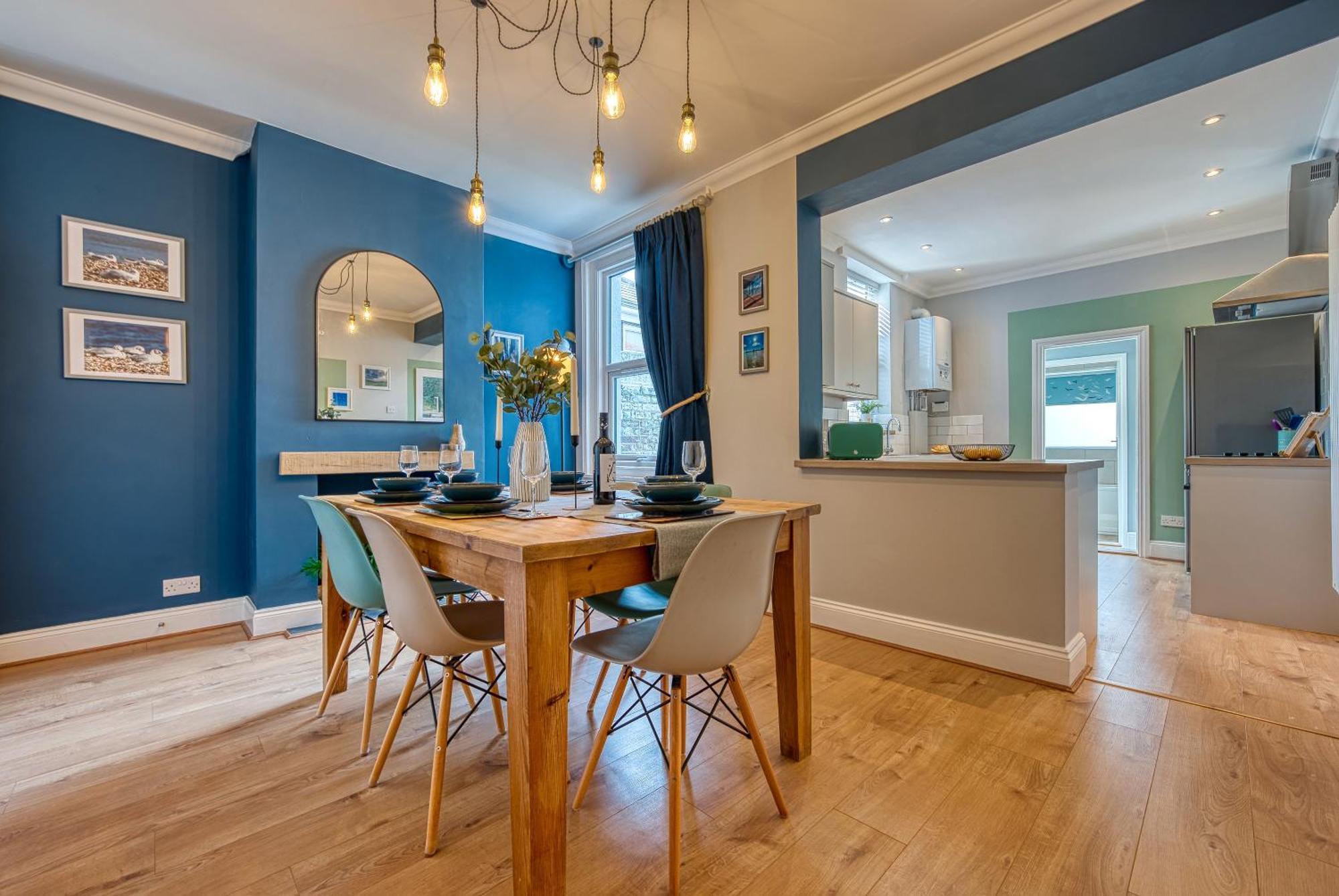 2 Bedrooms Modern, Stunning & Stylish Contractor House, Prime Portsmouth Location With Free Parking Permit, Summer Special Offer!! - By Blue Puffin Stays מראה חיצוני תמונה