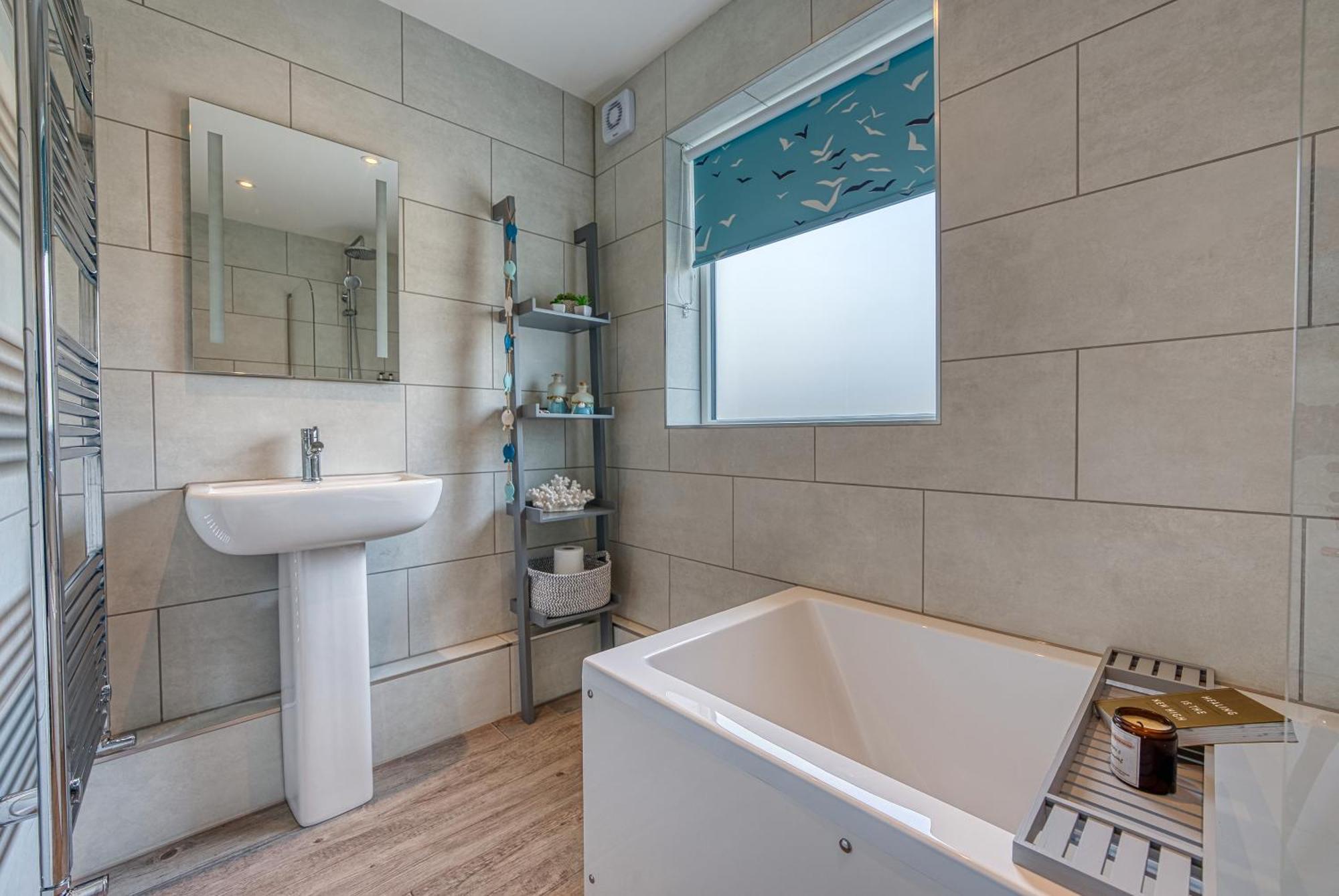 2 Bedrooms Modern, Stunning & Stylish Contractor House, Prime Portsmouth Location With Free Parking Permit, Summer Special Offer!! - By Blue Puffin Stays מראה חיצוני תמונה